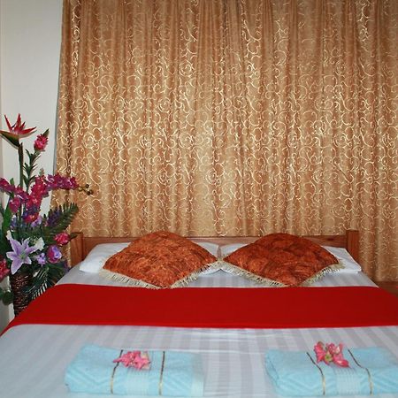 Pacific Paradise Motel Порт-Вила Экстерьер фото